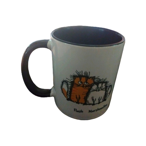 Fun Cat Lover Mug: "Everyday is Caturday" - Animated Cats: Flash & Marshmallow - Picture 2 of 8